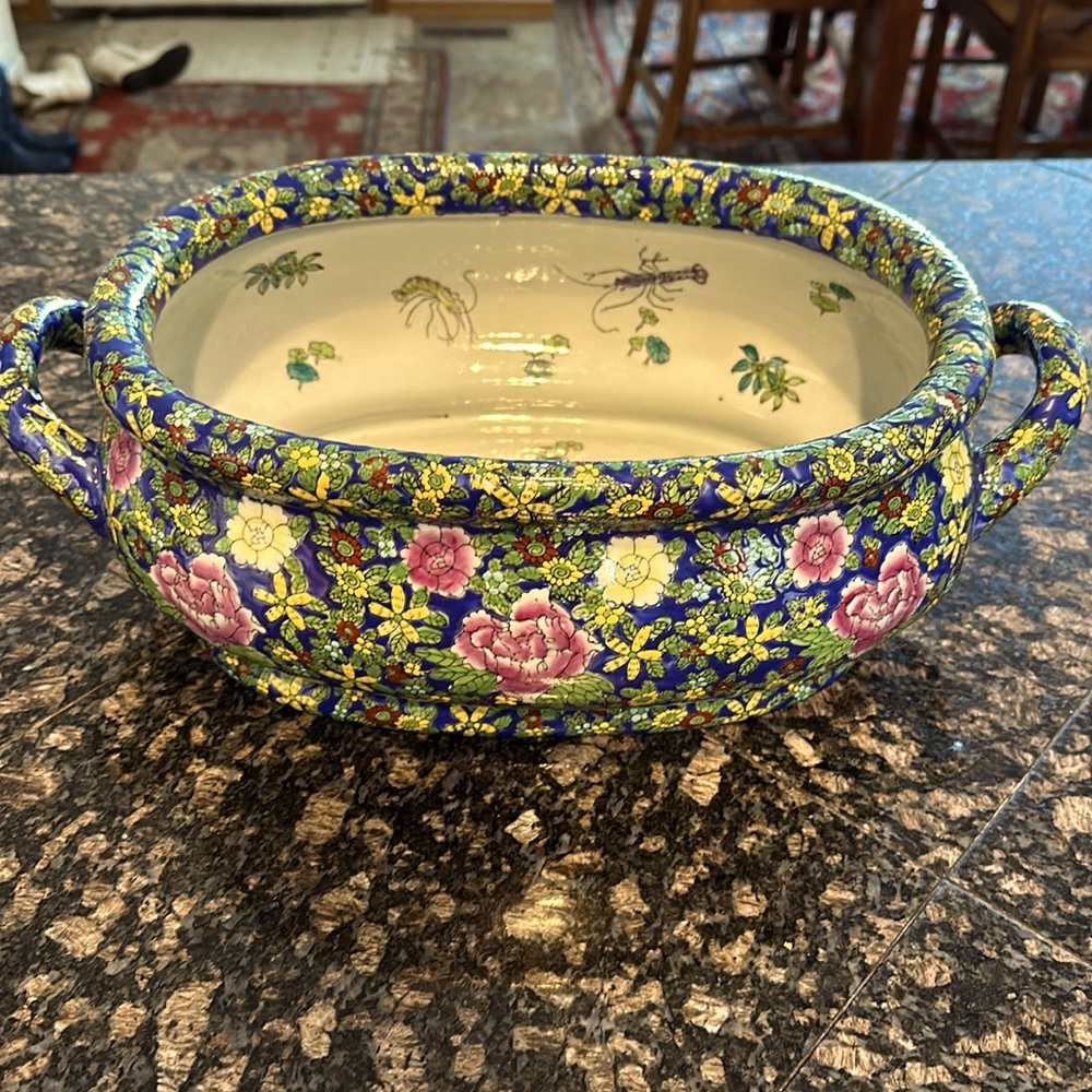 Chinese planter- floral and fishy